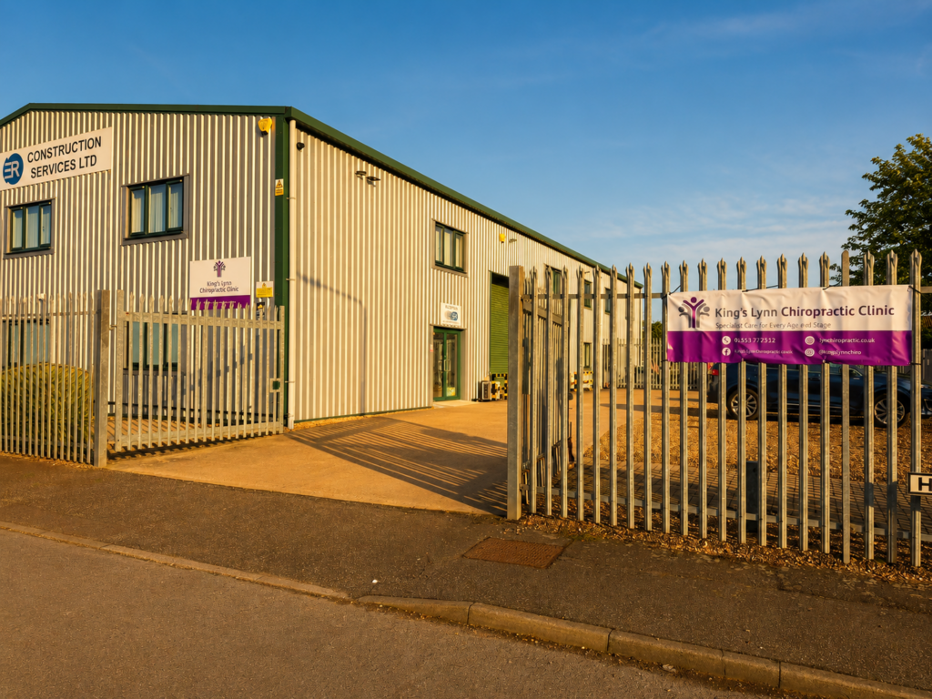 King’s Lynn Chiropractic Clinic reception and treatment environment